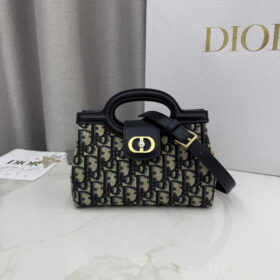 Jolie Top Handle Bag Mini