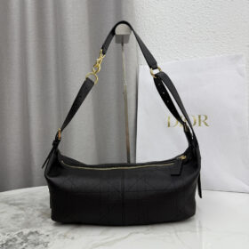 Medium D-Journey Bag