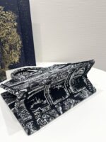 Book Tote Small - Image 7