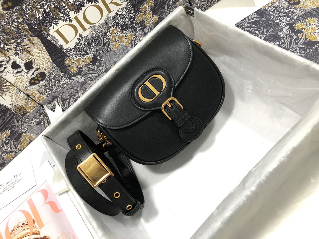 i1681403782_7421_0.jpg Dior Bobby Small - Image 1