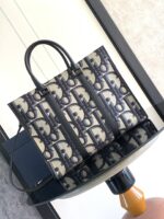 Large East-West Tote Bag