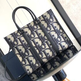 Large East-West Tote Bag
