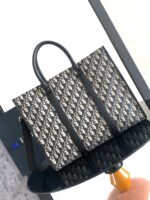 Large East-West Tote Bag