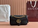 GG Marmont medium  shoulder bag 26cm
