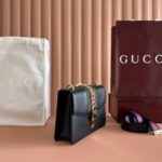Sylvie small shoulder bag 25cm - Image 3