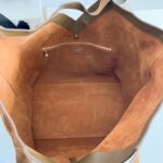 Y TOTE - Image 9