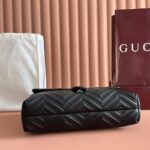 GG Marmont large shoulder bag - Image 4