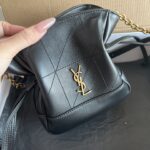 JAMIE mini shoulder pouch - Image 8