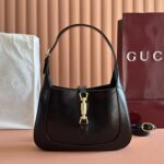 Jackie 1961 28m