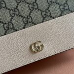 Bi-color GG Marmont wallet on chain - Image 5