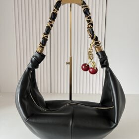 AMALIA hobo