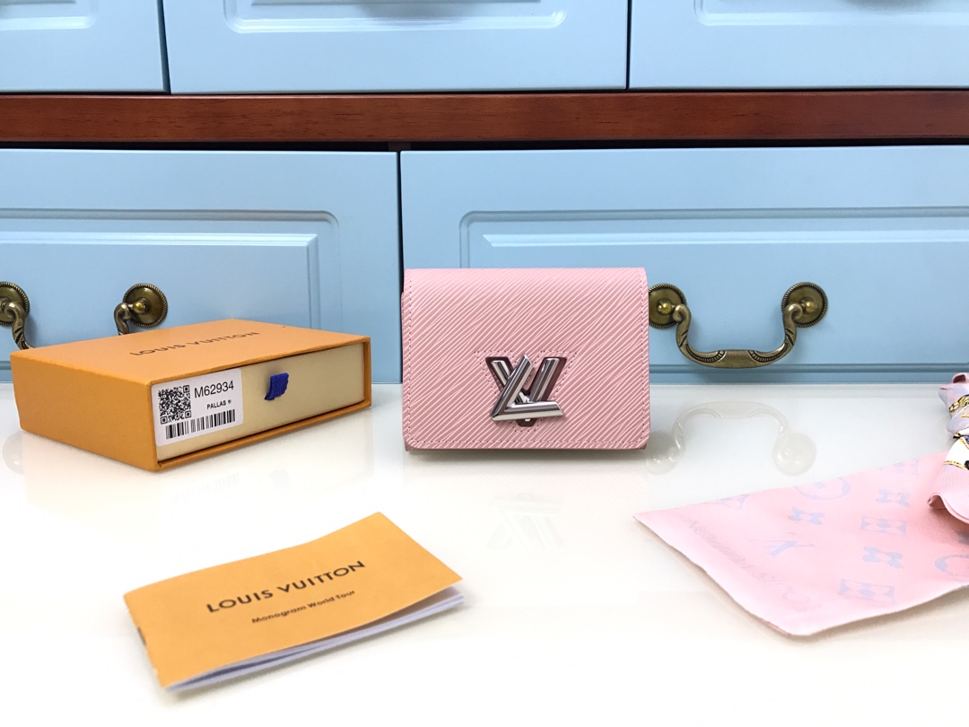 1544339721_1805888380_0 Twist Compact Wallet - Image 1