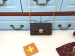 CROISETTE CHAIN WALLET