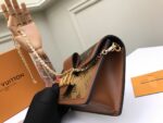 DAUPHINE CHAIN WALLET - Image 4