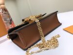 DAUPHINE CHAIN WALLET - Image 8