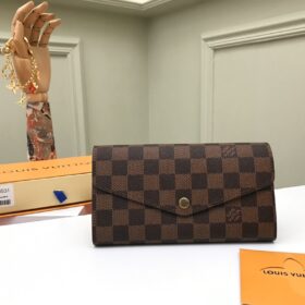 SARAH WALLET