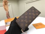CLEMENCE Wallet - Image 2