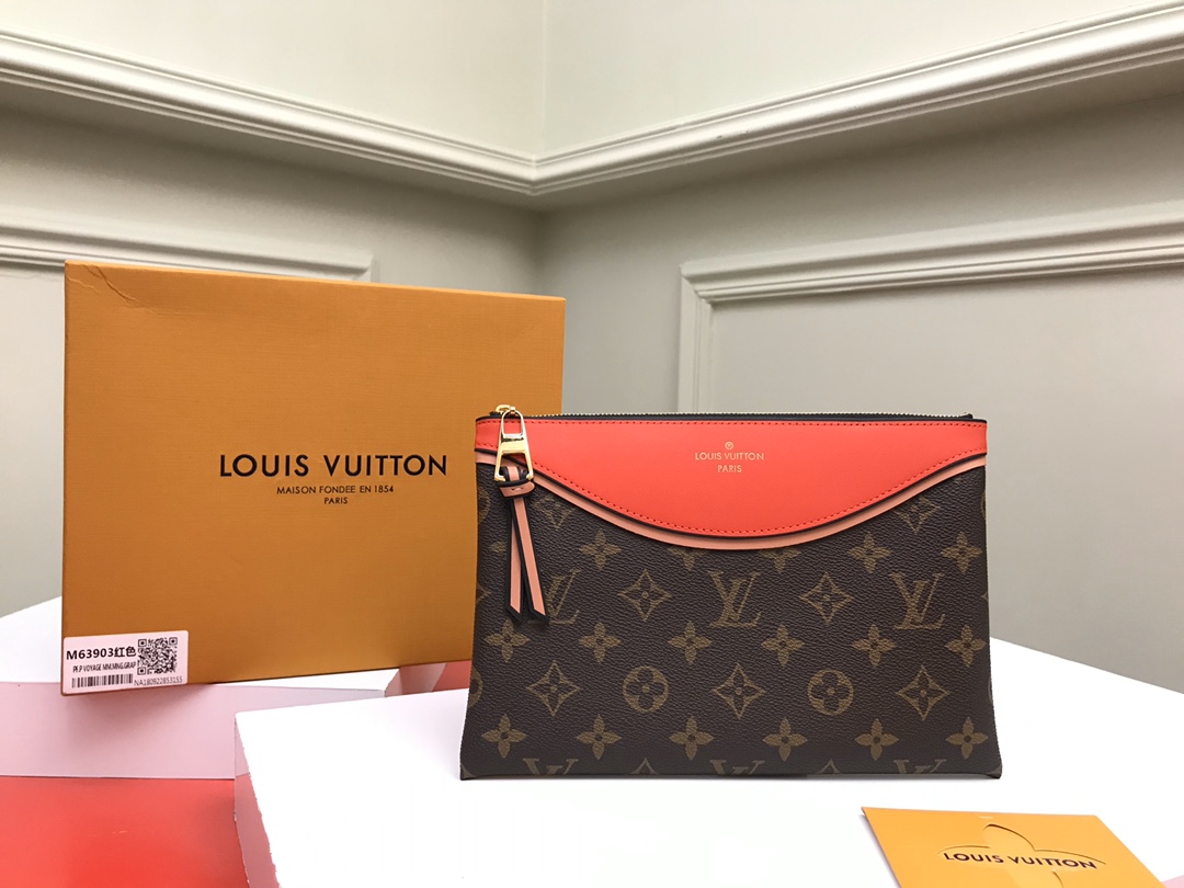 i1576549791_5_0.jpg TUILERIES WALLET - Image 1
