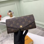 SARAH WALLET - Image 5