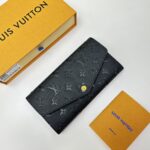SARAH WALLET - Image 4