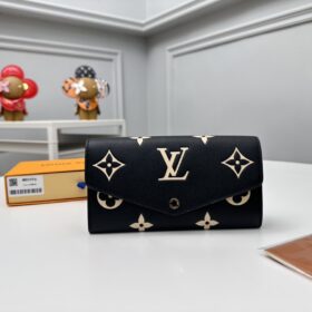SARAH WALLET