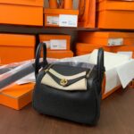 Mini Lindy 26cm in TC leather - Image 2